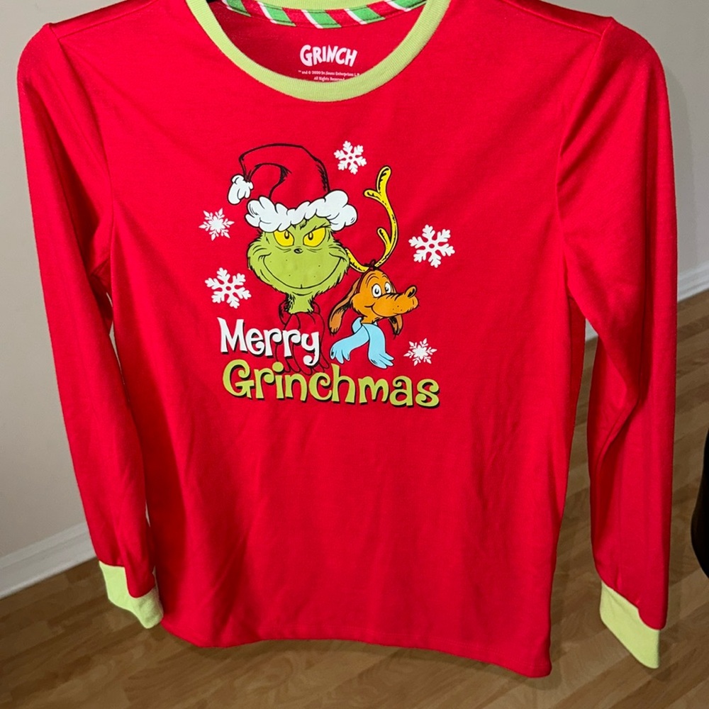 Top, GRINCH, Size L, Red & Green, EUC (CL)